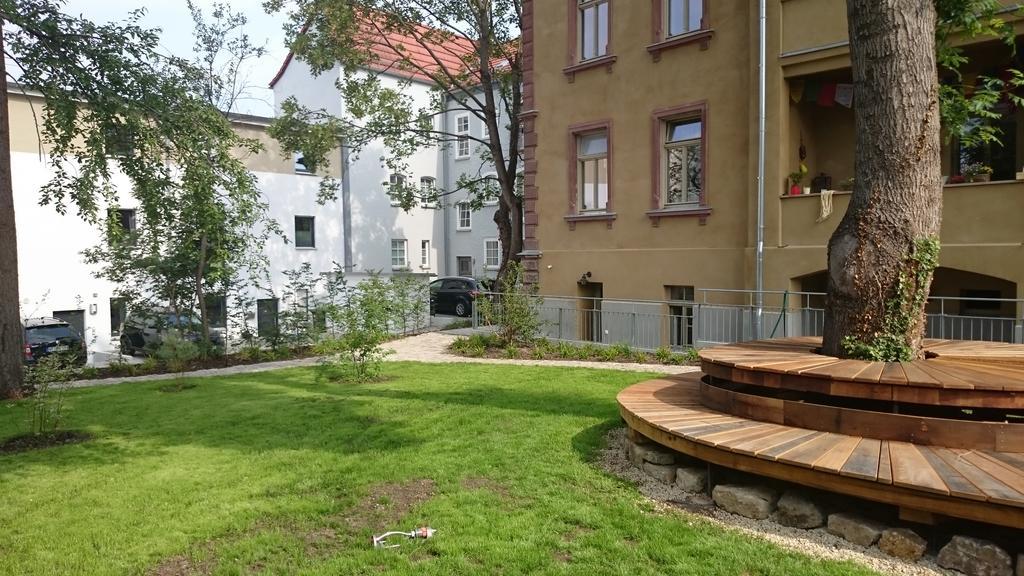 "Goethezimmer" - Mini-Ferienwohnungen In Der Leibnizallee Weimar  Exteriör bild